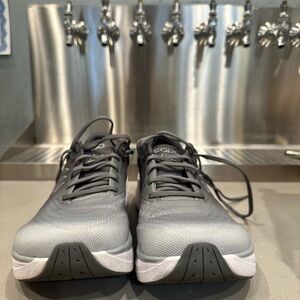 Topo athletic phantom 4